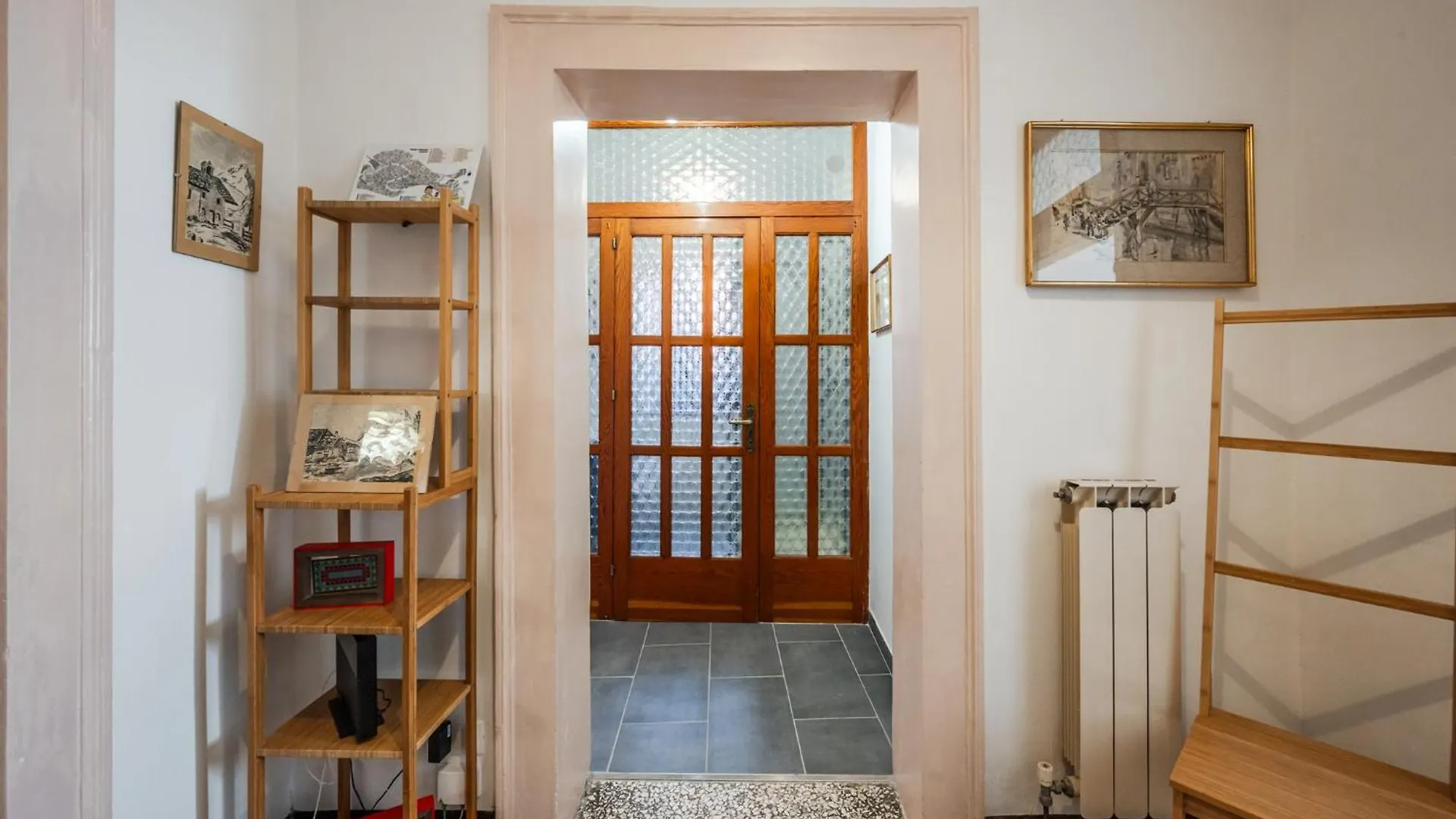 Queen Home Carlotta Venice